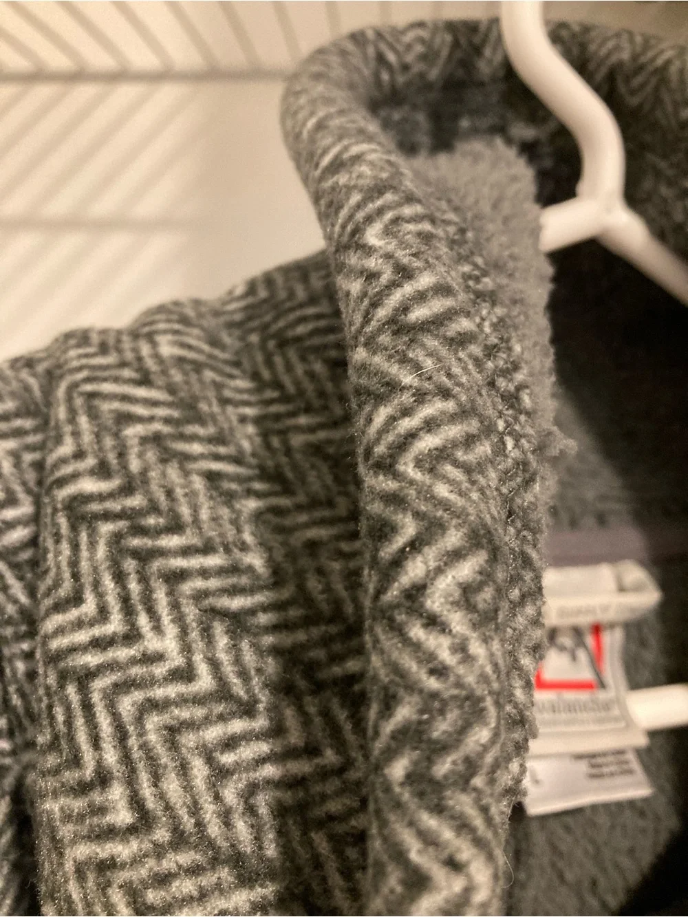 Avalanche Outdoor Supply Company - Herringbone Gray Cowl Neck pullover - Size L